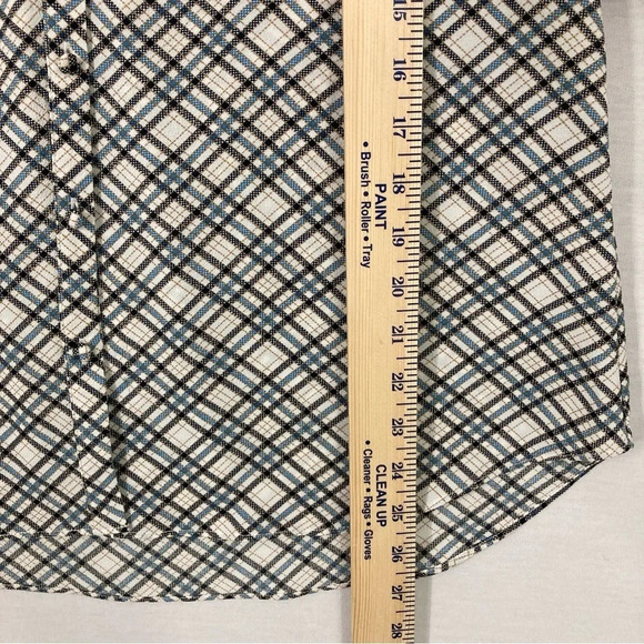 1. State Plaid V Neck Soft Lightweight Short Sleeve Button Down Large - Picture 4 of 10